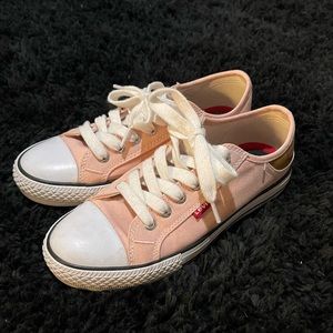 Levi sneakers